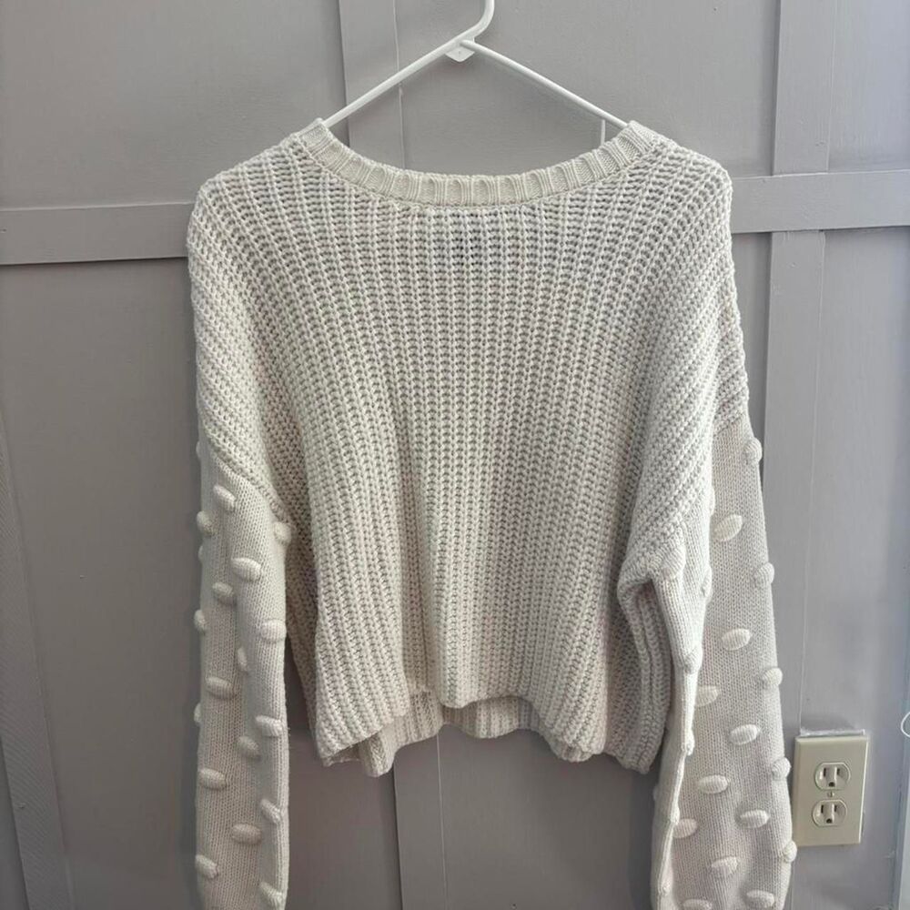 Unbranded Women's Cream and White Jumper